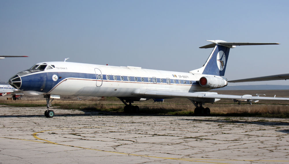 TU-134A-3 Air Moldova ER-65071 Bild KIV-1047